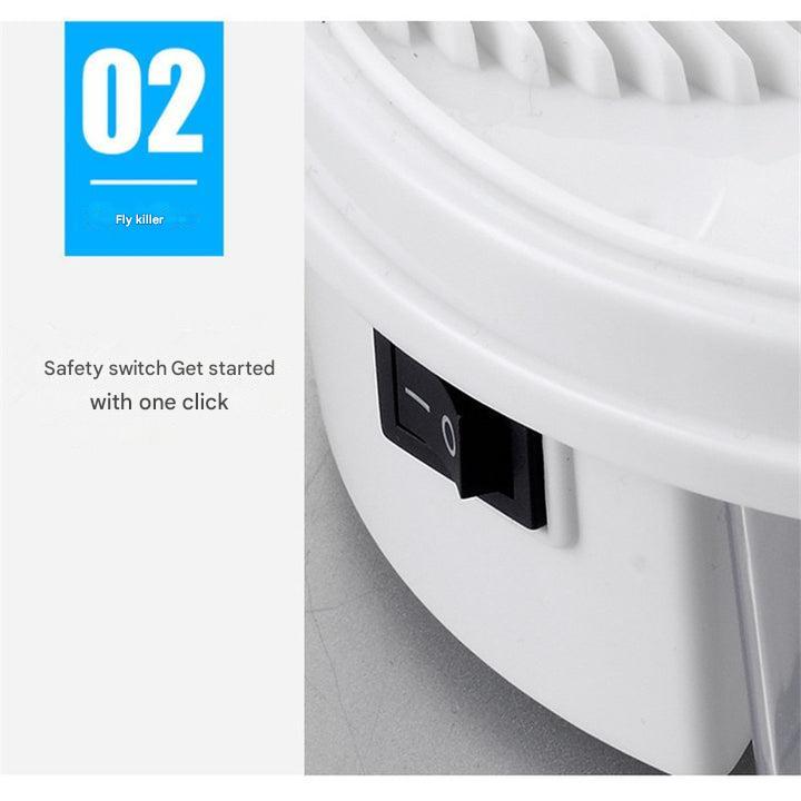 Compartiment à appât avec cinq rainures visibles