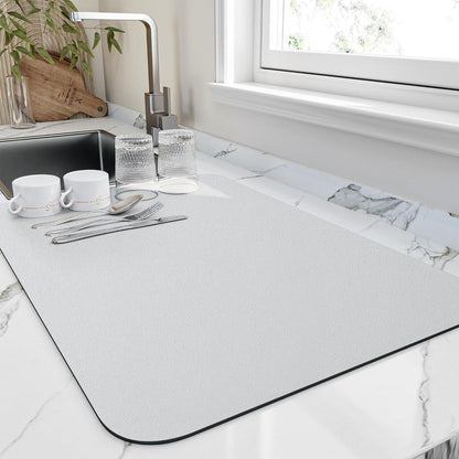 Tapis de séchage blanc, design élégant et fonctionnel